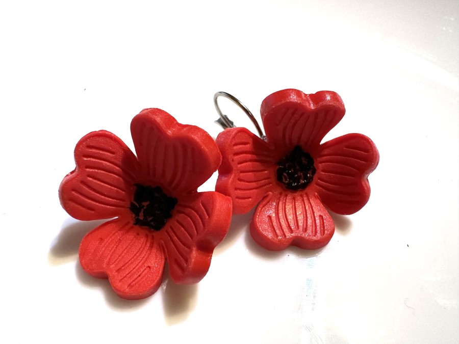 Auskarai “Aguonos”